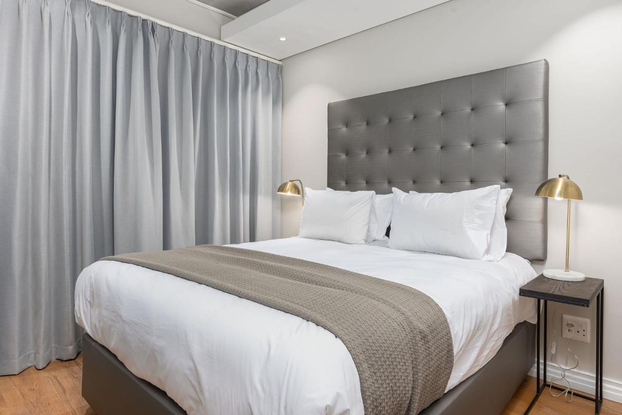 The Docklands Luxury Apartments Кейптаун Екстериор снимка