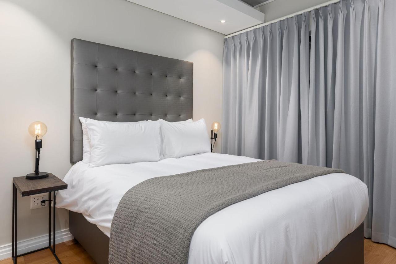The Docklands Luxury Apartments Кейптаун Екстериор снимка