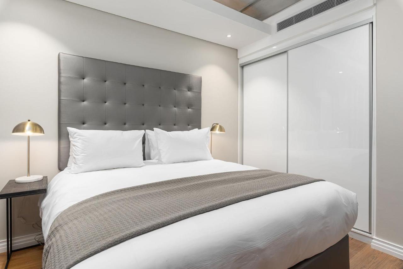 The Docklands Luxury Apartments Кейптаун Екстериор снимка