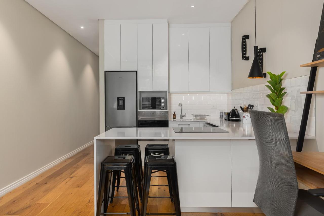 The Docklands Luxury Apartments Кейптаун Екстериор снимка