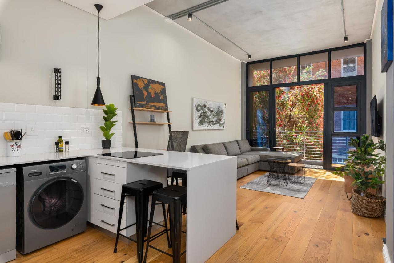 The Docklands Luxury Apartments Кейптаун Екстериор снимка