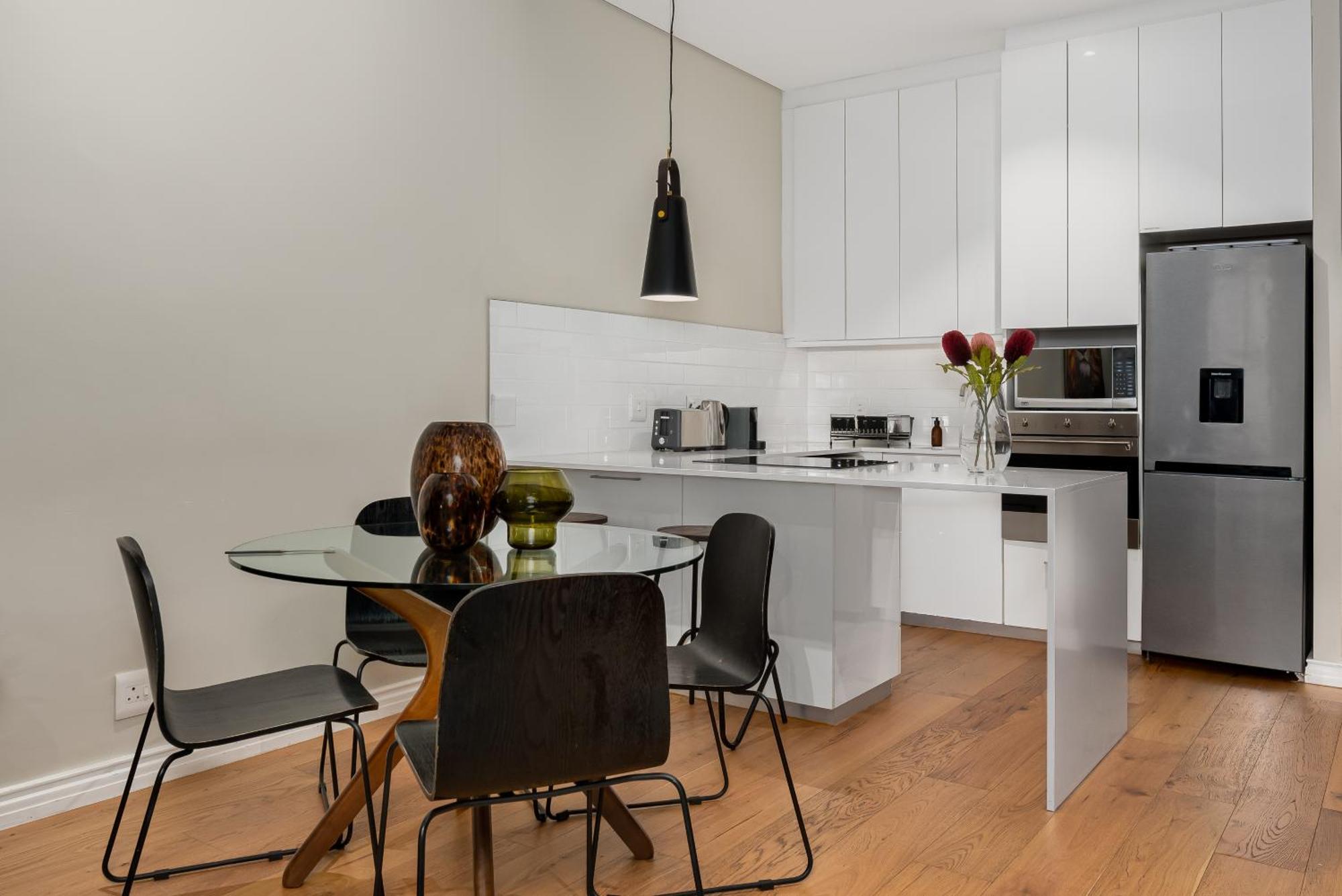 The Docklands Luxury Apartments Кейптаун Екстериор снимка