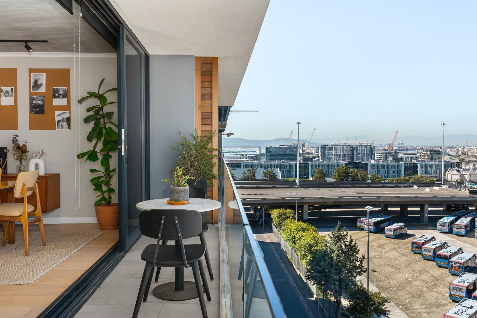 The Docklands Luxury Apartments Кейптаун Екстериор снимка